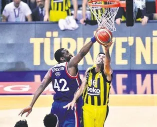 Fenerbahçe ve Efes 4’üncü randevuda
