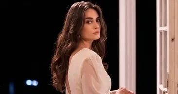 Esra Bilgiç hakkında tüm bildiklerinizi unutun! Meğer bambaşka bir hayat yaşıyormuş...