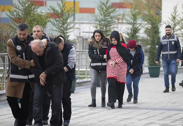 Son dakika: Ankara'da ByLock operasyonu: 260 şüpheliden 171'i gözaltında-3