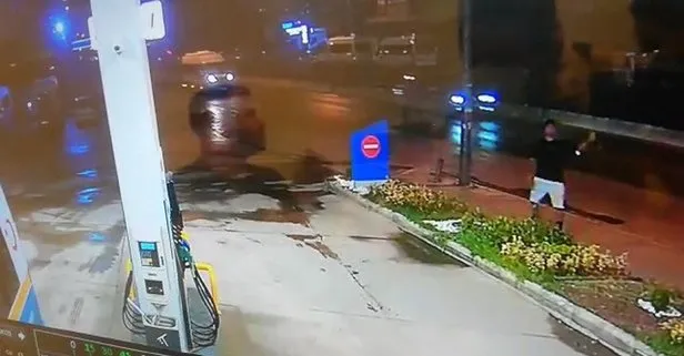 İzmir’de korku dolu anlar! Oyuncak el bombasını akaryakıt istasyonuna fırlattı
