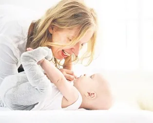 Anne emeklilikte 6 yıl kazanıyor! Anneler nasıl erken emekli olur?