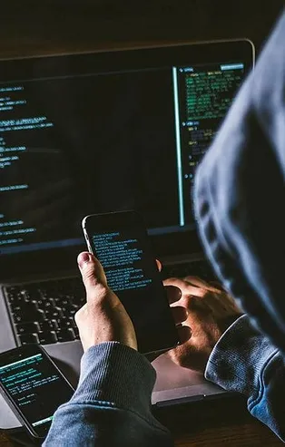 Sosyolog Nilüfer Narlı ilk değil! Telefon dolandırıcılığı çığ gibi arttı! İşte listedeki ünlü isimler...