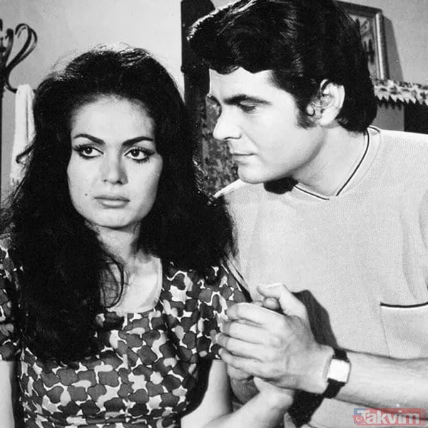 Yeşilçam yıldızı Murat Soydan’a veda! Son yolculuğuna uğurlandı! Nuri Alço sitem etti: Bütün Yeşilçam'ın burada olması lazımdı - 16