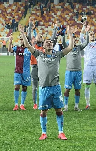 Abdülkadir Ömür: Bize inananları mahcup etmeyelim