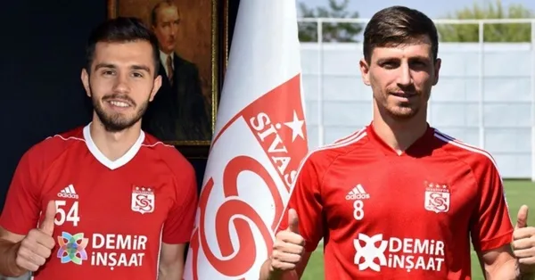 sivasspor-baskani-mecnun-otyakmaz-acikladi-mert-hakan-yandas-ve-emre-kilinca-yeni-teklif-sunacak-1592255230533.jpeg Sivasspor Başkanı Mecnun Otyakmaz açıkladı: Mert Hakan Yandaş ve Emre Kılınç'a yeni teklif sunacak-1