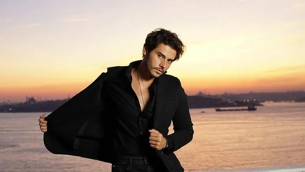 cem-beleviden-irem-dericiden-vazgecemiyor-oyle-bir-paylasim-yapti-ki-gorenler-sasti-kaldi-1641665946397.jpeg Cem Belevi'den İrem Derici'den vazgeçemiyor! Öyle bir paylaşım yaptı ki görenler şaştı kaldı-7