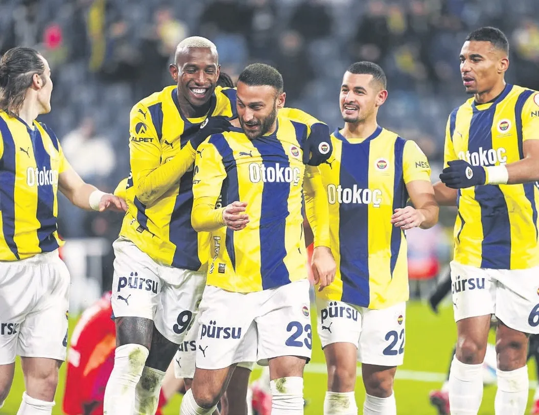 Cenk Tosun imzayı attı