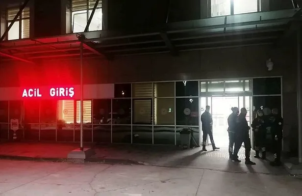 kiklarelinde-eglence-kavgayla-bitti-7-yarali-21-gozalti-1638043051439.jpeg Kırklareli'nde eğlence kavgayla bitti: 7 yaralı, 21 gözaltı-3