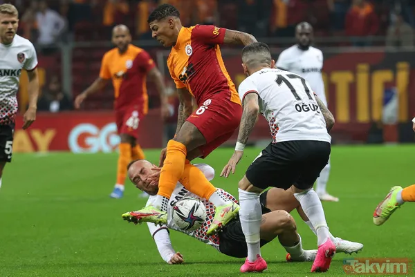 Galatasaray - Gaziantep FK maçı sonrası çarpıcı yorum: Türkiye'de hakem olayı var - 4