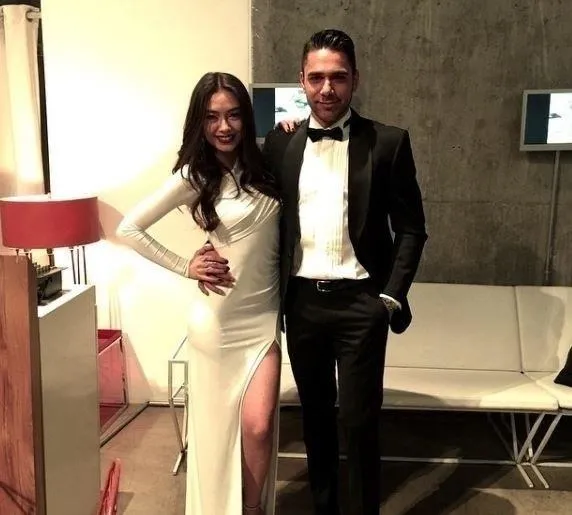 kadir-kiymet-bilmedi-neslihan-atagul-skandal-ihanetin-ardindan-bosan-baskisi-yapan-annesini-sildi-1683059924105.jpeg 'Kadir' kıymet bilmedi! Neslihan Atagül skandal ihanetin ardından 'boşan' baskısı yapan annesini sildi!-2