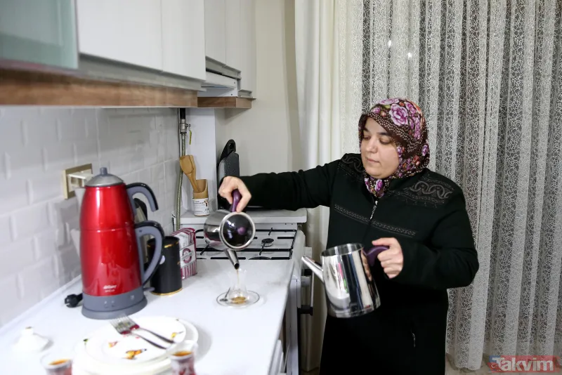 Türkiye'nin konuştuğu depremzede Azize Çelik yeni evine kavuştu