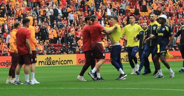 Fenerbahçe'de Başkan Ali Koç, Emre Kartal ve 3 futbolcu PFDK'ya sevk edildi