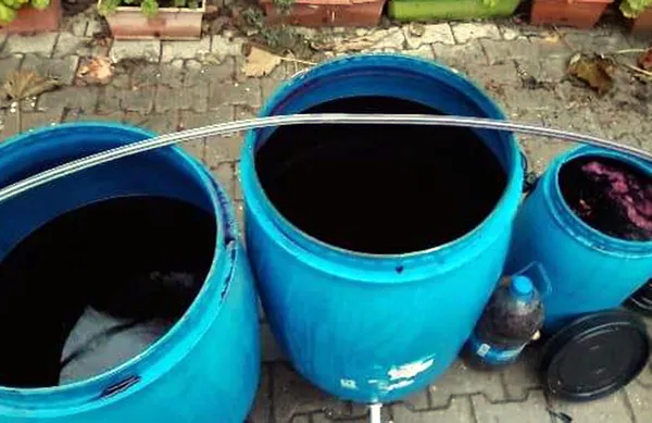 sahtecilere-karsi-mucadele-devam-ediyor-tekirdagda-360-litre-sahte-icki-ele-gecirildi-1639763524118.jpg Sahtecilere karşı mücadele devam ediyor! Tekirdağ'da 360 litre sahte içki ele geçirildi-3