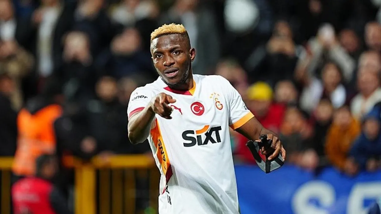 Biyonik adamı Victor Osimhen