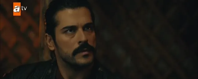 Osman Bey, Yeni Pazara saldırı olduğunu öğreniyor! Kuruluş Osman 4. bölüm