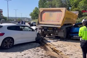 SON DAKİKA HABERİ: Kartal'da zincirleme kaza!