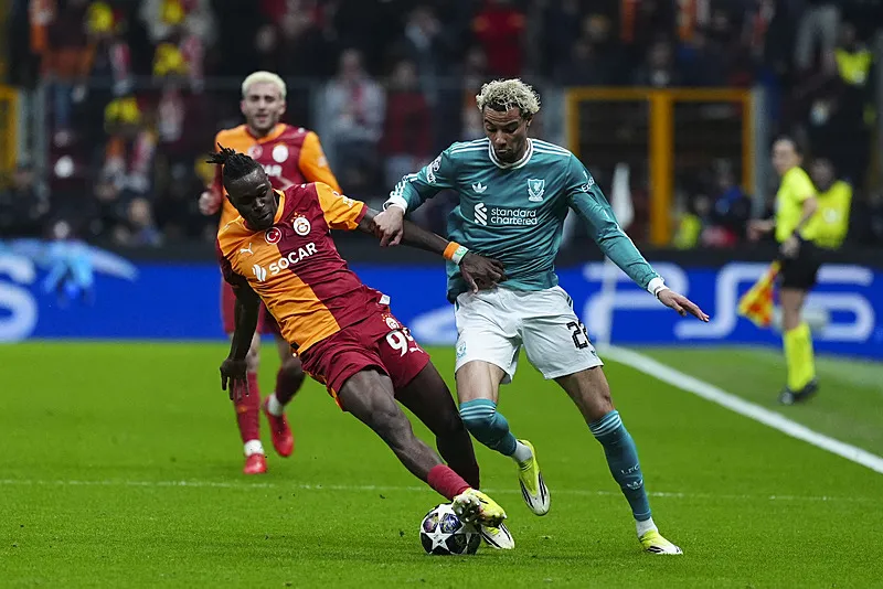 Borussia Dortmund'un yıldızı Galatasaray'a! Transferin gözdesi Ramy Bensebaini - 7