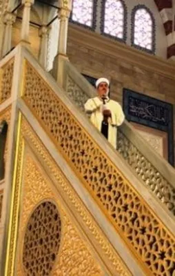 Cuma hutbesinde değişiklik