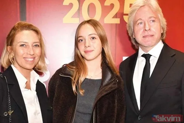 Cüneyt Arkın’ın torunu Türkan Şoray’ı örnek alıyor! Güzelliğiyle görenleri hayran bıraktı - 16