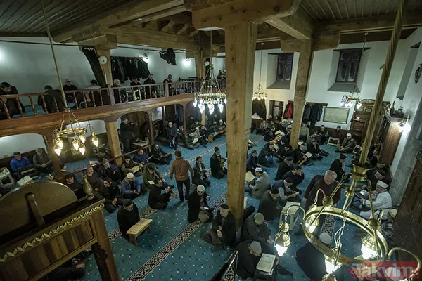 Kadir Gecesi'nde Peygamberimizin okuduğu dualar: Kadir Gecesi hangi tesbihler ve zikirler çekilmeli? - 9