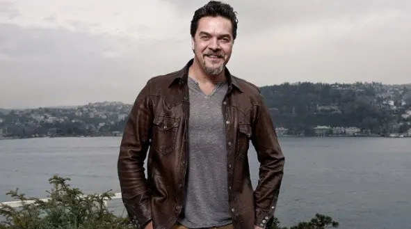 Acun Ilıcalı'yla Exxen için anlaşan Beyazıt Öztürk 'Yok artık' dedirtti! Beyazıt Öztürk yeni reklam filminden alacağı para akıllara zarar-6