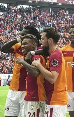Galatasaray yöneticisi resmen açıkladı! İşte Garry Rodrigues için istenen rakam