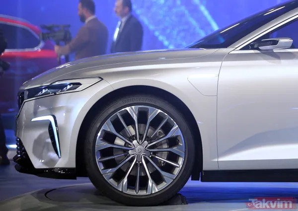 Yerli otomobilin ismi ve fiyatı ne olacak? TOGG CEO'su Mehmet Gürcan Karakaş canlı yayında yanıtladı - 9