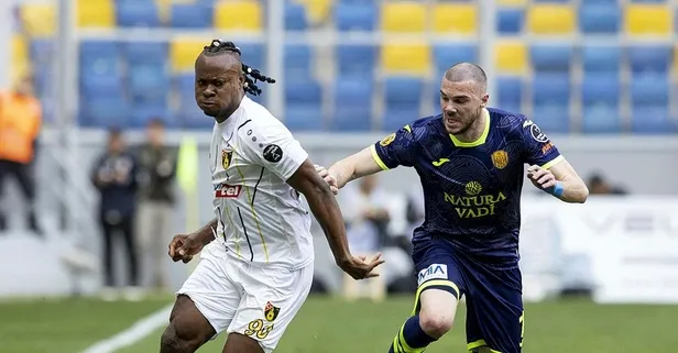 Pendikspor Emeka Eze'yi kadrosuna kattı