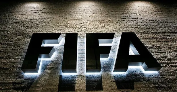 FIFA'dan 5 Süper Lig takımına transfer yasağı! İşte ceza kesilen takımlar...