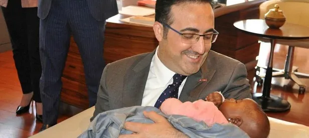 THY uçağında doğan Kadiju bebek Türkiye'de