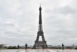 Fransa'ya seyahat edecek Türklere uyarı