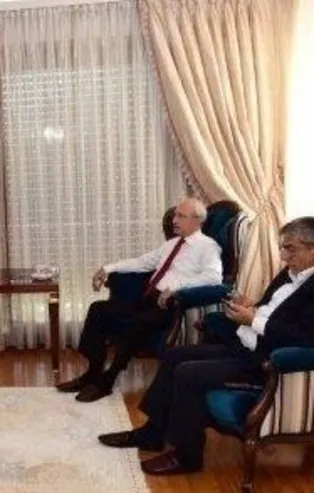 Sabah gazetesi yazarı Mahmut Övür: CHP 15 Temmuz darbe girişimine neden sahip çıkmıyor?