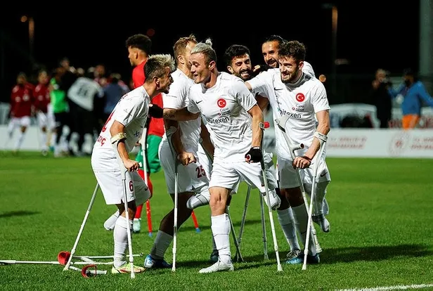 ampute-futbol-milli-takimi-2022-dunya-kupasinda-fasi-4-1-yenerek-yari-finale-cikti-1665085890887.jpeg Ampute Futbol Milli Takımı, 2022 Dünya Kupası'nda Fas'ı 4-1 yenerek yarı finale çıktı-2