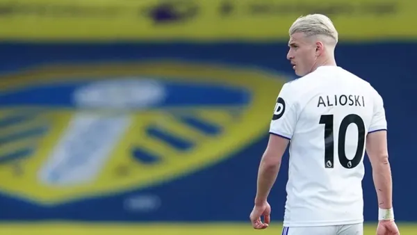fenerbahce-yeni-transferini-duyurdu-ezgjan-alioski-imza-icin-geliyor-1659367349048.jpg Fenerbahçe yeni transferini duyurdu! Ezgjan Alioski imza için geliyor-2