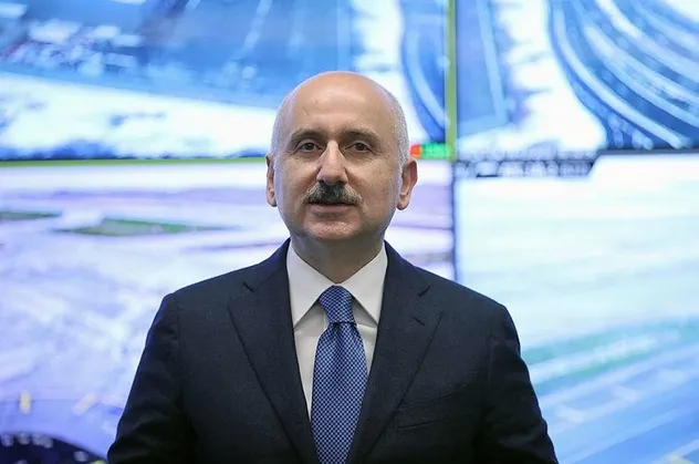 Ulaştırma ve Altyapı Bakanı Adil Karaismailoğlu kar yağışı için alınan önlemler hakkında bilgilendirmede bulundu