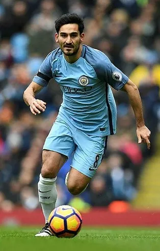 İlkay Gündoğan'ın yeni sevgilisi Miss Liverpool güzeli