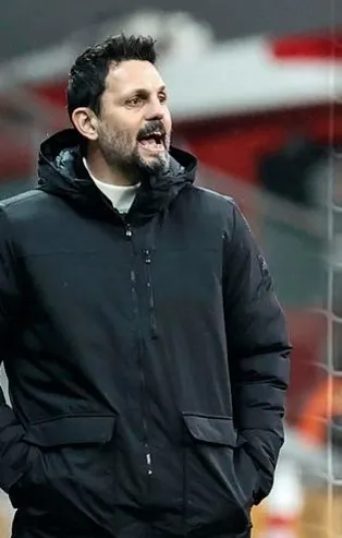 SON DAKİKA: Fenerbahçe taraftarı Erol Bulut yerine Arjantinli Bielsa'yı istiyor!
