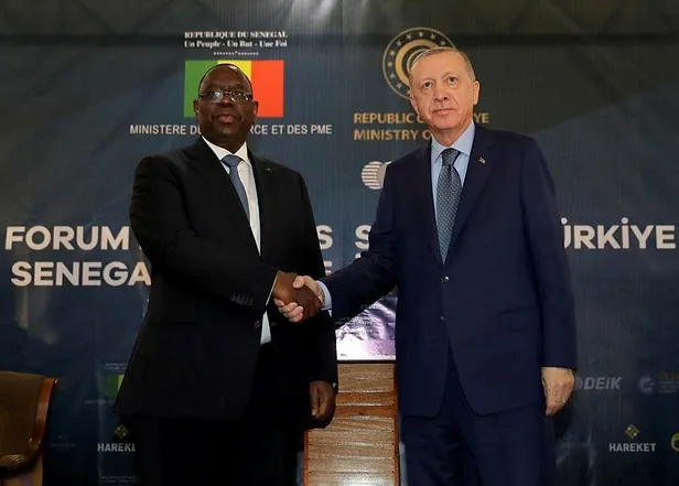 baskan-erdogan-senegalde-turkiye-senegal-is-forumunda-onemli-aciklamalar-dunyanin-en-buyuk-13-ekonomisiyiz-1645473177355.jpeg Başkan Erdoğan Senegal'de! Türkiye-Senegal İş Forumu'nda önemli açıklamalar: Dünyanın en büyük 13. ekonomisiyiz-3