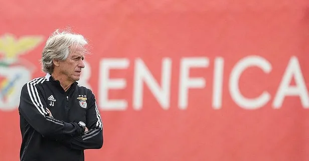 Fenerbahçe yönetimi Portekizli teknik direktör Jesus ile masaya oturup anlaşma zemini arayacak