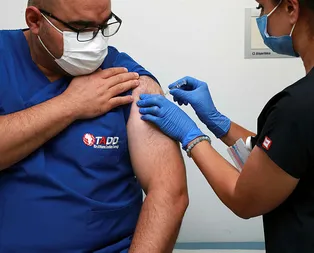 Koronavirüs aşı denemeleri Ankara Şehir Hastanesinde başladı!