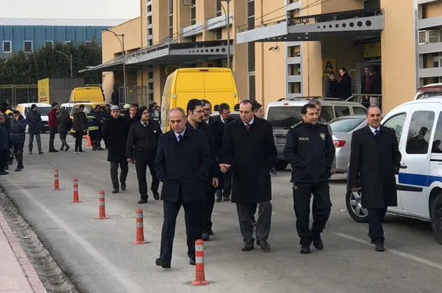 Son dakika... PTT'nin kargo bölümünde patlama