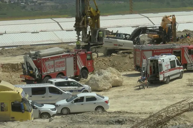 Başakşehir'de okul inşaatında göçük