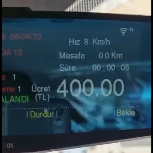 yarim-kilometrelik-yola-435-lira-yazan-taksimetre-magduru-taksici-konustu-1649644686713.jpg