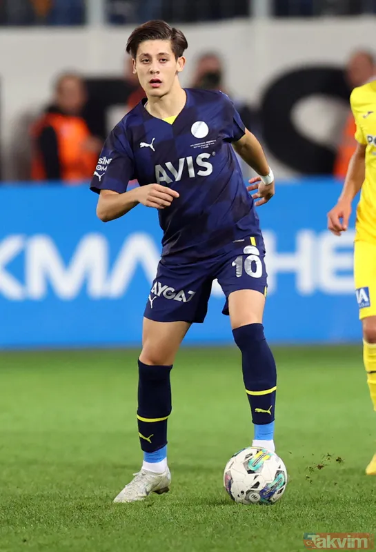 Arda Güler Dinamo Kiev maçında yıldızlaştı! UEFA Avrupa Ligi'nden 'star boy' paylaşımı geldi - 7