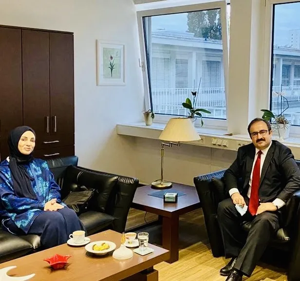 kanada-seyahati-abd-tarafindan-engellenen-nuray-canan-songurun-yasadigi-sorun-disislerinin-devreye-girmesiyle-cozuldu-1603205368700.jpg Kanada seyahati ABD tarafından engellenen Nuray Canan Songür'ün yaşadığı sorun Dışişleri'nin devreye girmesiyle çözüldü-1