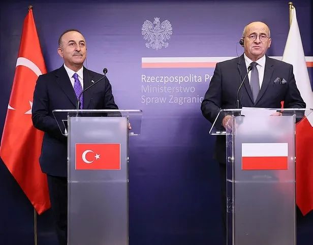 disisleri-bakani-cavusoglundan-yunanistan-ve-guney-kibris-rum-kesimine-gonderme-diplomasi-tukendigi-zaman-sahaya-iniyoruz-1633366321622.jpeg Dışişleri Bakanı Çavuşoğlu'ndan Yunanistan ve Güney Kıbrıs Rum Kesimi'ne gönderme: Diplomasi tükendiği zaman sahaya iniyoruz-3