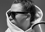 Serenay Sarıkaya Kerem Bürsinle barıştı mı? Aşk defteri kabarık olan Serenay Sarıkayanın kafa karıştıran kaçamağı