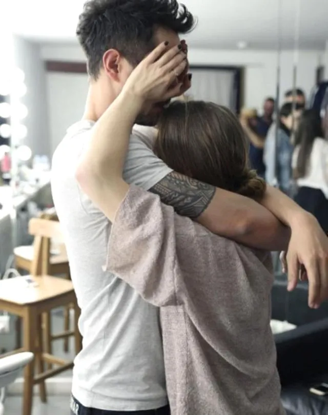 Aslı Enver Murat Boz'un ardından ailesini de sildi - 6