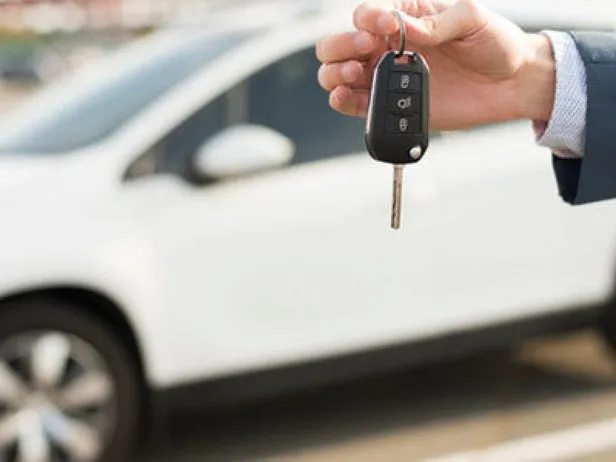 mercedes bmw ve audi yari fiyatina