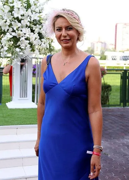 35 yıl sonra tarihe geçti! Cumhurbaşkanlığı Koşusu birincisi olan Burgas fırtına gibi esiyor-5